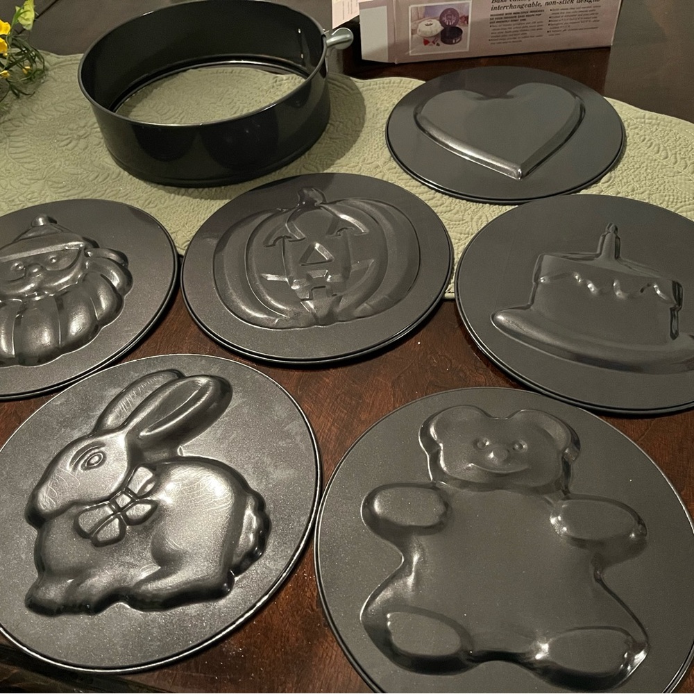 Springform Pan Set - Picture 2 of 2